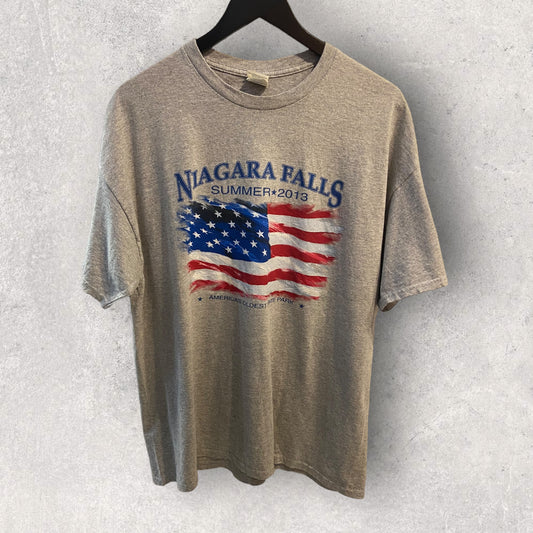 Niagara FallsT-Paita (XL)