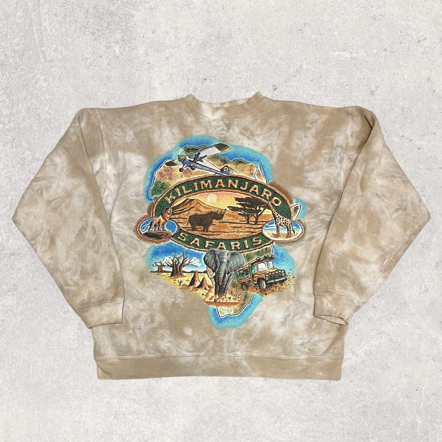 Vintage Disney Kilimanjaro Safari College 90s. (XL)
