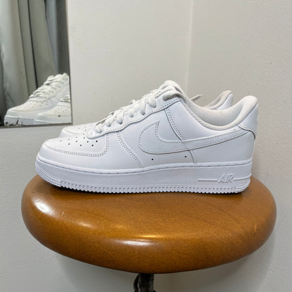 WMNS Nike Air Force 1 07' (multiple sizes)
